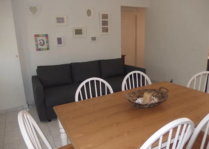 Christos Apartment *