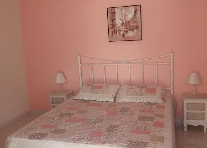 Apartment Christos Zola