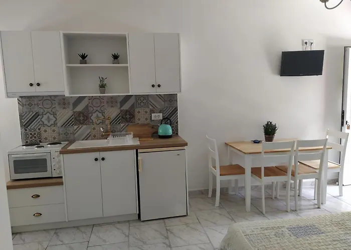 Apartment Christos Zola