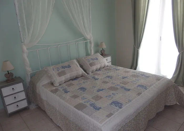 Apartment Christos Zola