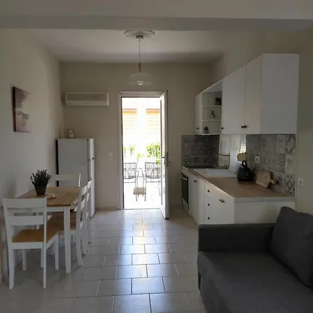 Christos Apartment