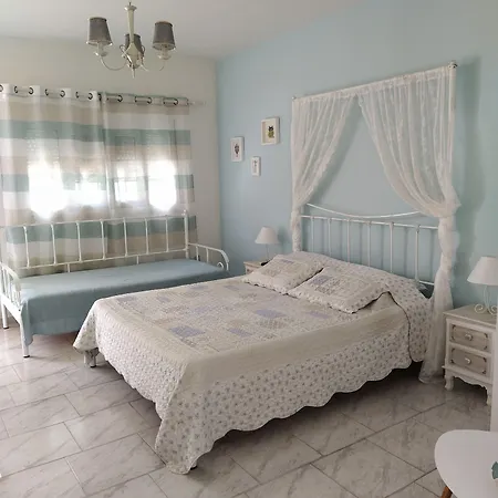 Christos Appartement *