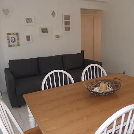 Christos Apartment *