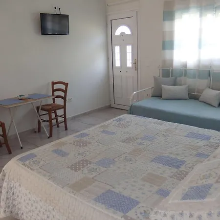 Apartment Christos Zola